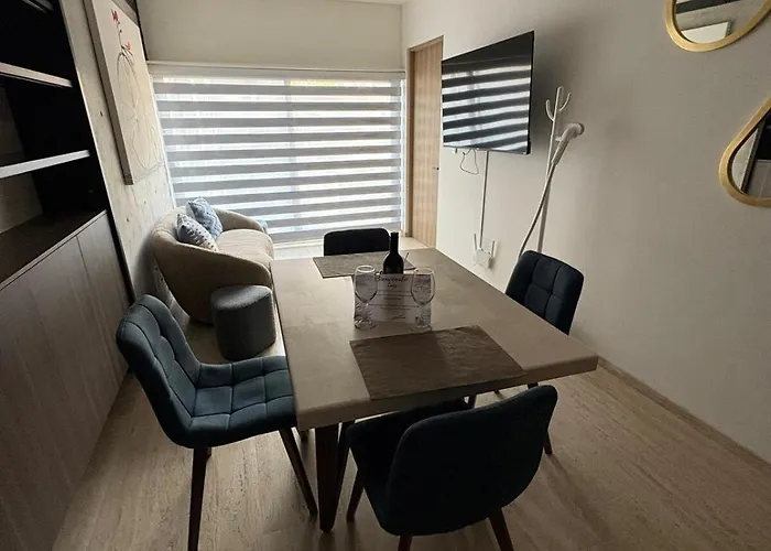 Lindo Departamento Cerca De La Diana Casadora